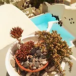 Timedrops Santorini וילה