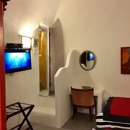 Timedrops Santorini Villa Emporio (Santorini)