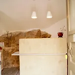 Timedrops Santorini Villa Emporio (Santorini)