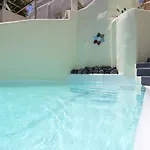 Timedrops Santorini Villa Emporio (Santorini)