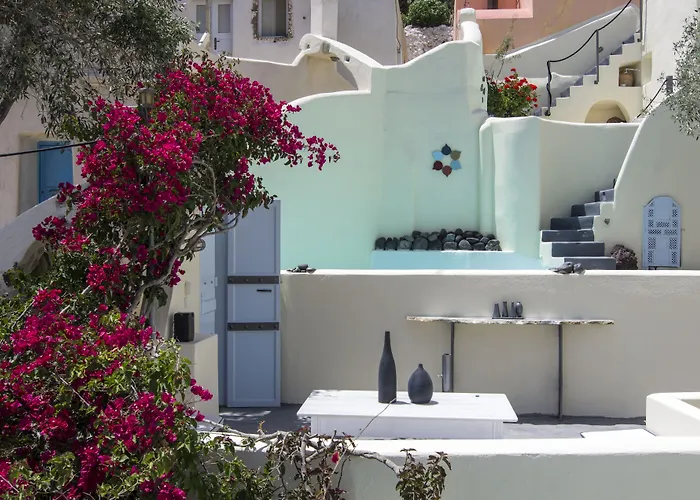 Timedrops Santorini Emporio (Santorini)