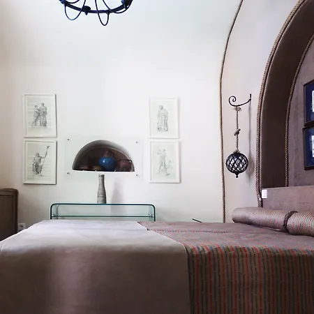 Timedrops Santorini Emporio (Santorini)